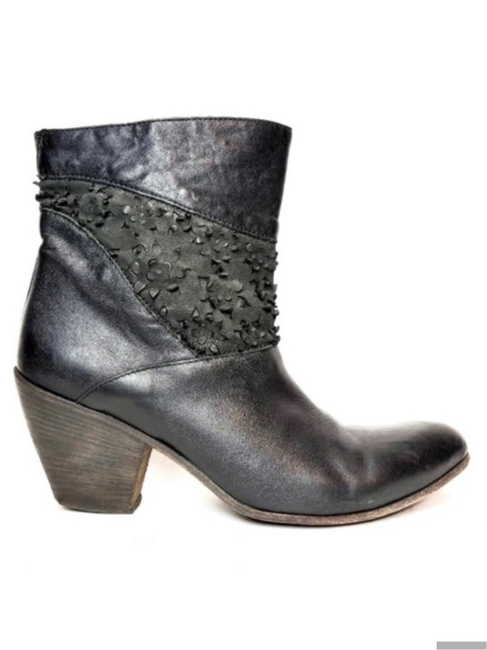 MOMA Black Leather Heeled Ankle Boots | 36